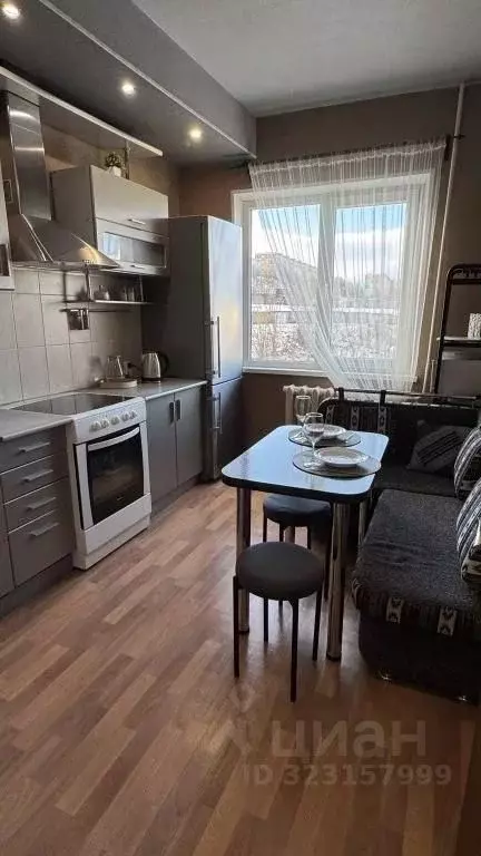 2-к кв. Мурманская область, Кировск Олимпийская ул., 89 (52.0 м) - Фото 1