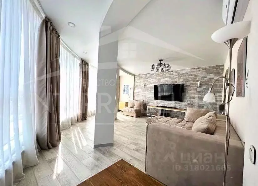 2-к кв. Севастополь просп. Генерала Острякова, 244к7 (75.0 м) - Фото 1