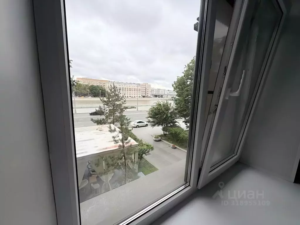 Комната Москва Котельническая наб., 1/15кА (20.0 м) - Фото 0