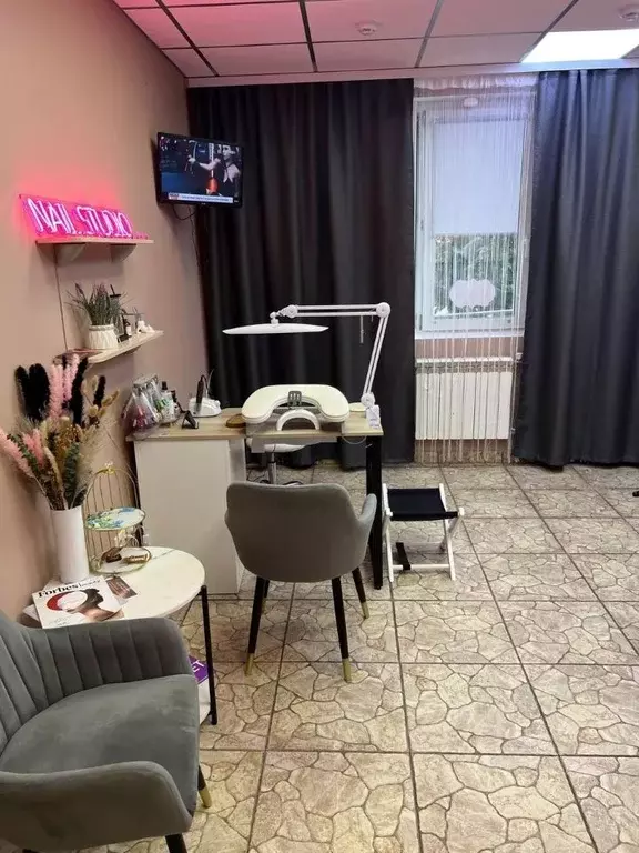 Помещение свободного назначения в Москва ул. Авиаторов, 5к5 (67 м) - Фото 2