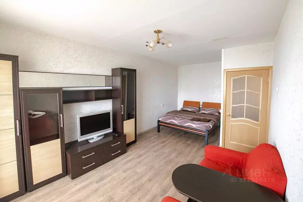 1-к кв. Приморский край, Владивосток Океанский просп., 101 (37.0 м) - Фото 1