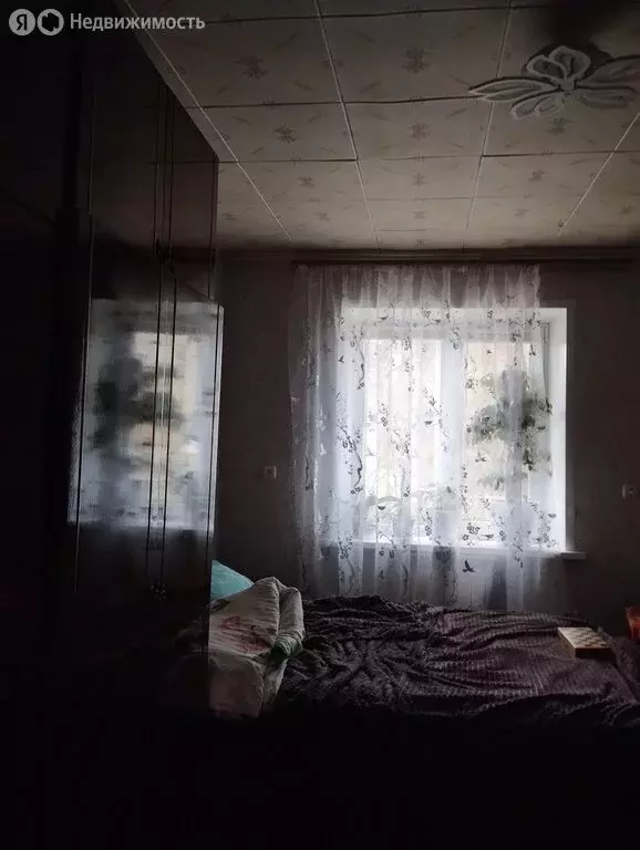 3-комнатная квартира: Саратов, улица имени А.П. Чехова, 2 (60 м) - Фото 0