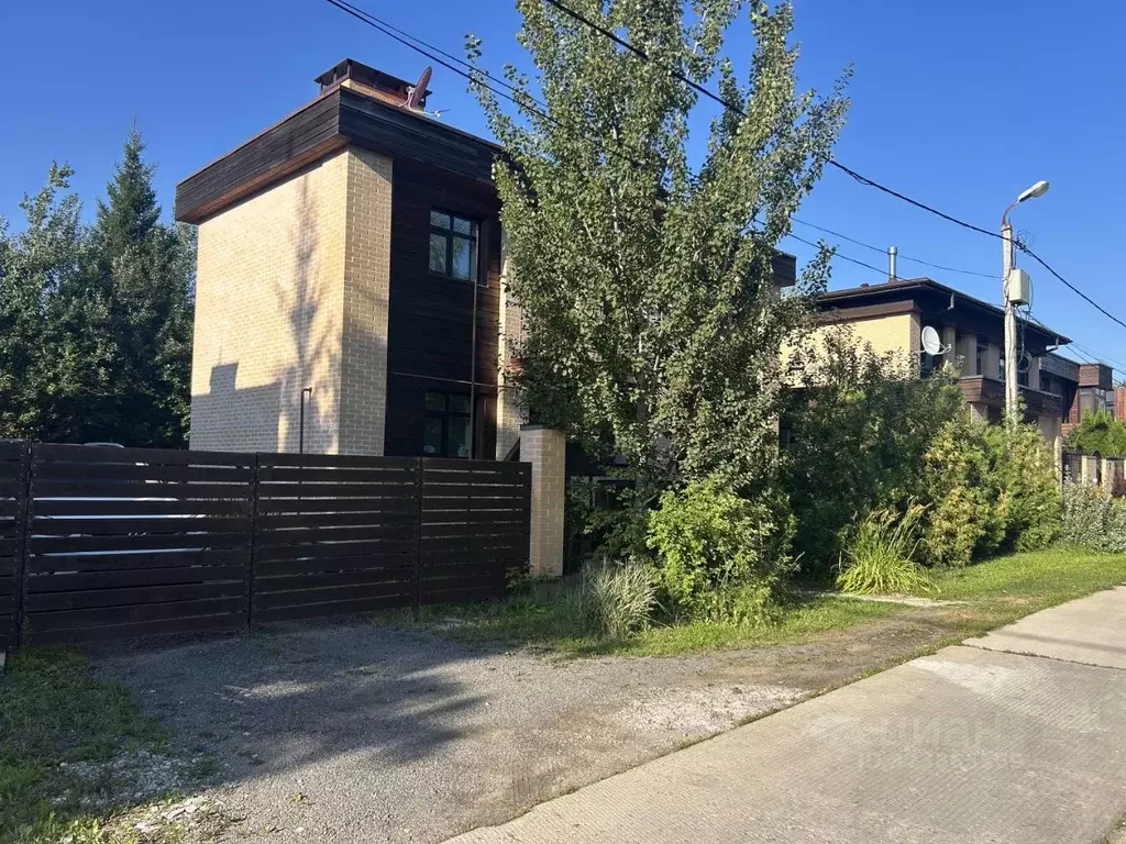 Дом в Московская область, Одинцовский городской округ, д. Сивково, ... - Фото 1