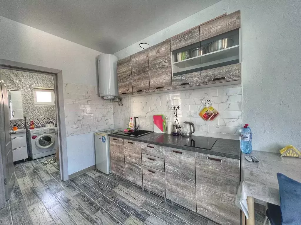 Дом в Ханты-Мансийский АО, Белоярский Центральная ул., 34Ас2 (40 м) - Фото 0