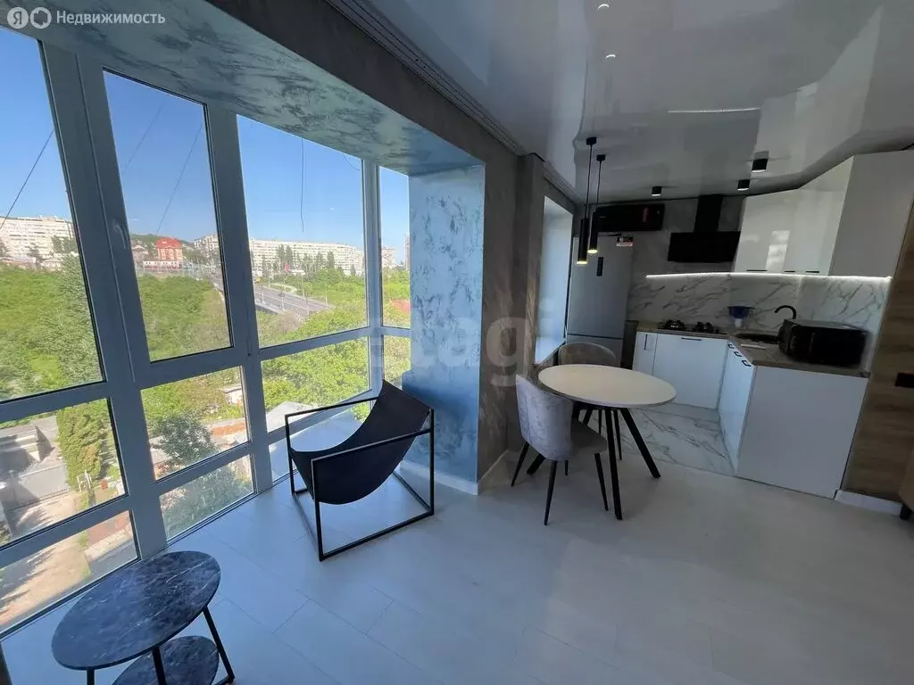 1-комнатная квартира: Саратов, Валовая улица, 27 (33 м) - Фото 1