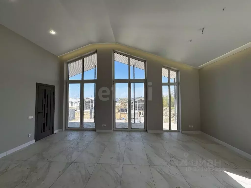 Дом в Ленинградская область, Ломоносовский район, Низинское с/пос, ... - Фото 0