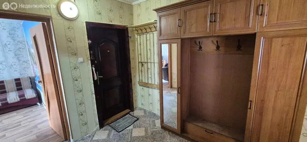 3-комнатная квартира: Байкальск, микрорайон Гагарина, 166 (62.5 м) - Фото 2