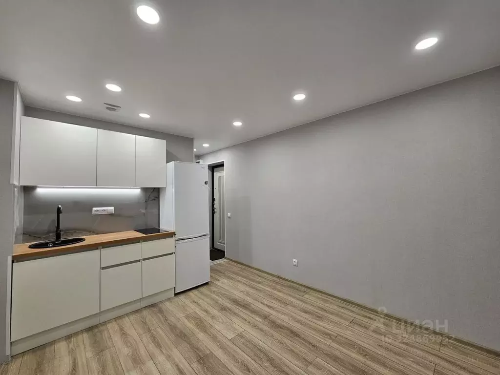 Студия Пермский край, Пермь просп. Декабристов, 37 (17.0 м) - Фото 2