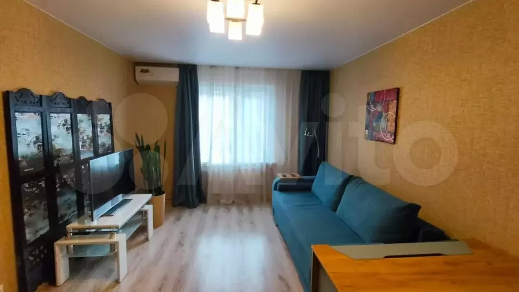 1-к. квартира, 40 м, 2/9 эт. - Фото 1