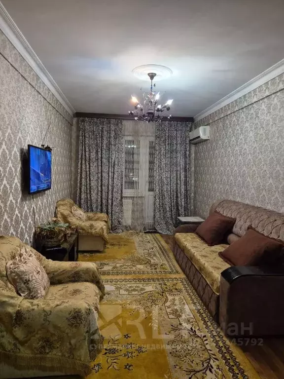 2-к кв. Дагестан, Махачкала ул. Героев Дагестана, 10В (68.0 м) - Фото 1