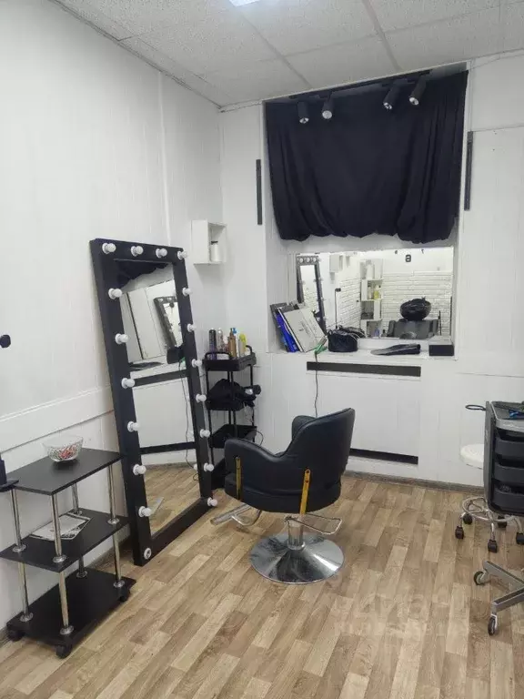 Помещение свободного назначения в Москва Садовая-Черногрязская ул., ... - Фото 1