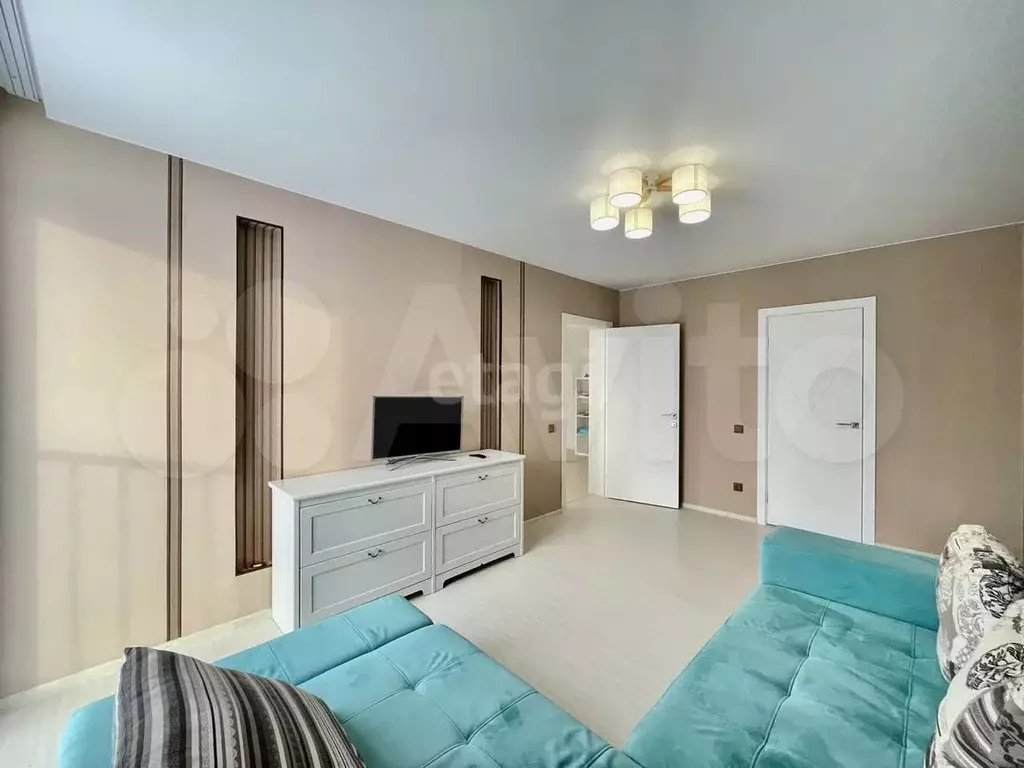 2-к. квартира, 60 м, 3/9 эт. - Фото 0