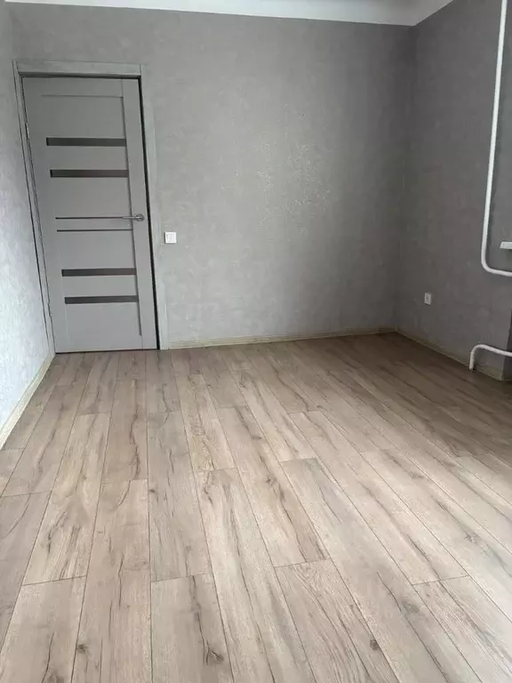 2-к кв. Красноярский край, Красноярск ул. 60 лет Октября, 52 (43.8 м) - Фото 2