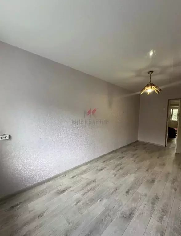 2-к кв. Хакасия, Абакан ул. Чертыгашева, 81 (38.0 м) - Фото 1