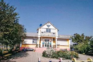 1-к кв. Крым, Евпатория городской округ, Заозерное пгт ул. Аллея ... - Фото 0