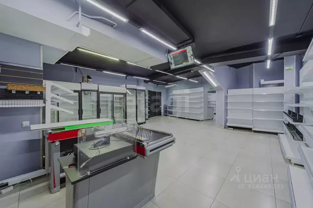 Торговая площадь в Санкт-Петербург просп. Маршала Жукова, 48к1 (115 м) - Фото 1