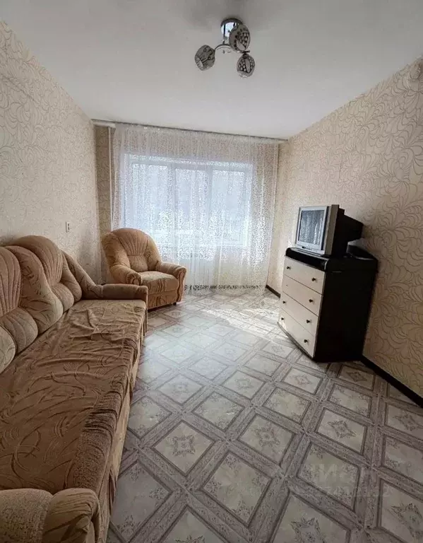 2-к кв. Кемеровская область, Юрга ул. Машиностроителей, 30 (47.0 м) - Фото 1