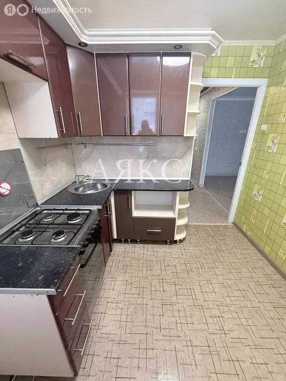 2-комнатная квартира: Ишимбай, улица Вахитова, 3 (45.7 м) - Фото 1