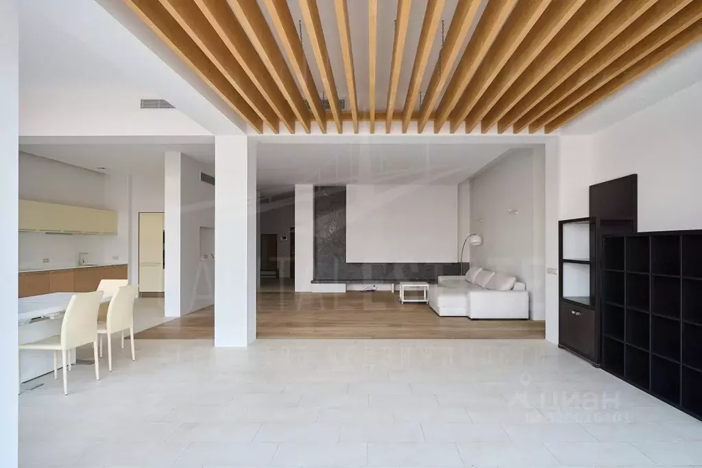 3-к кв. Московская область, Одинцовский городской округ, д. Жуковка 58 ... - Фото 2