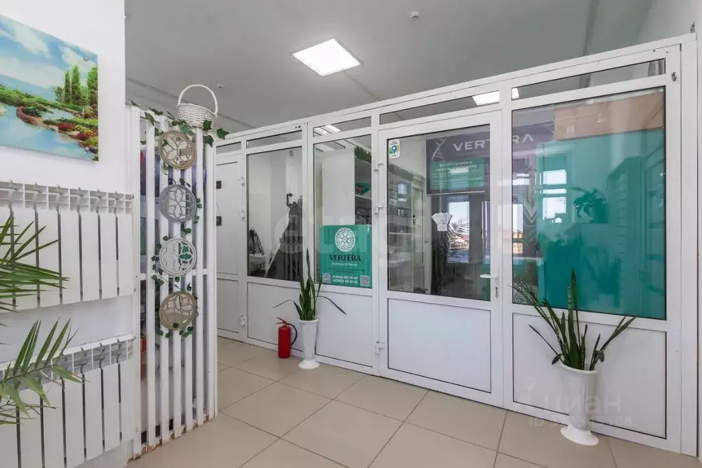 Торговая площадь в Алтайский край, Новоалтайск Прудская ул., 40 (104 ... - Фото 1