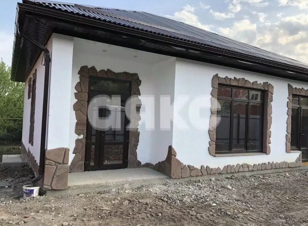 Дом в Краснодарский край, Горячий Ключ Земляничная ул. (81 м) - Фото 1