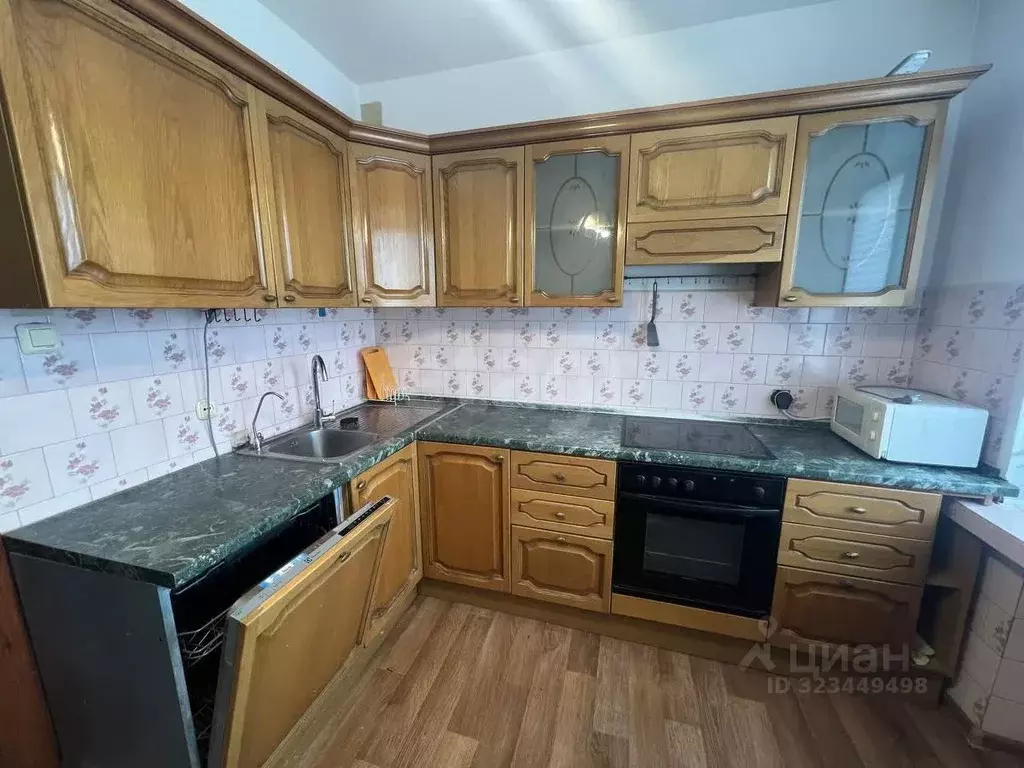 3-к кв. Тюменская область, Тюмень ул. Седова, 15 (84.0 м) - Фото 2