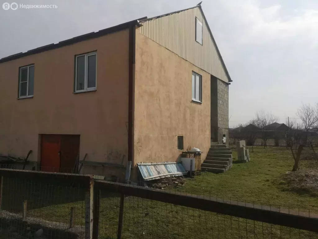 Дом в село Ир, улица Хубаева, 29 (1115 м) - Фото 1