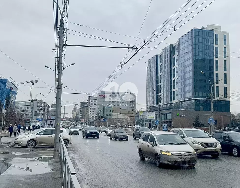 Торговая площадь в Новосибирская область, Новосибирск Красный просп., ... - Фото 1