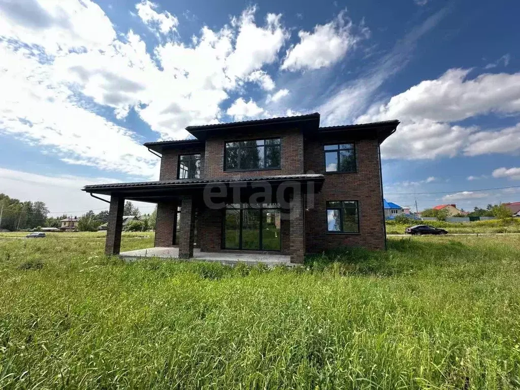 Дом в Брянская область, Брянский район, пос. Мичуринский, Бавария кп  ... - Фото 1