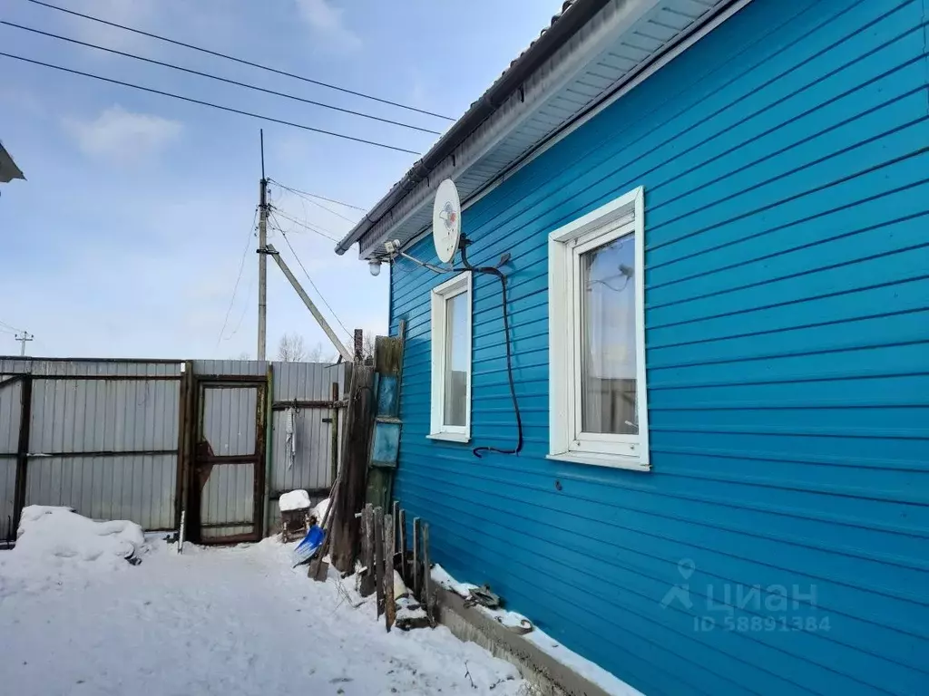 Дом в Иркутская область, Усолье-Сибирское ул. Есенина, 26 (49 м) - Фото 1