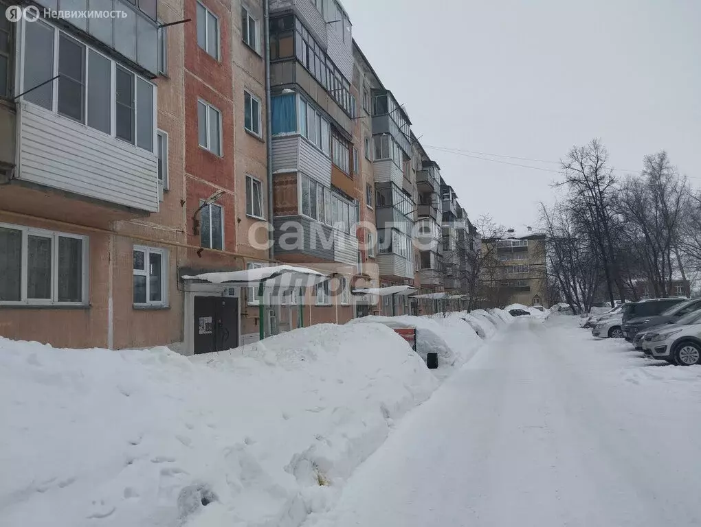 4-комнатная квартира: Искитим, микрорайон Южный, 6 (60 м) - Фото 1