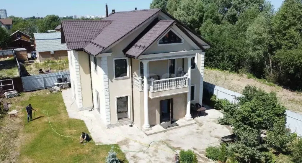 Дом в Московская область, Люберцы городской округ, Красково пгт, ... - Фото 1