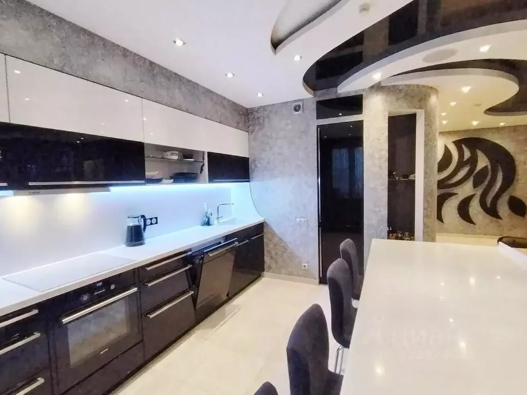 3-к кв. Москва Херсонская ул., 41 (106.8 м) - Фото 1