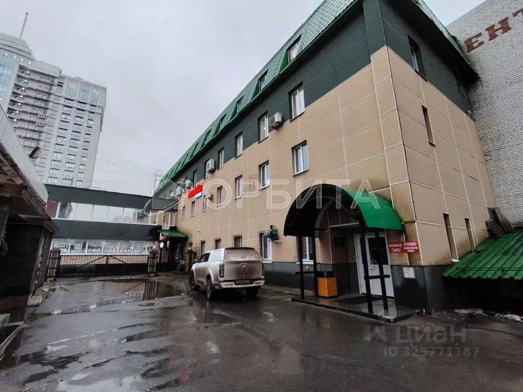 Офис в Тюменская область, Тюмень ул. 50 лет Октября, 6 (500 м) - Фото 2