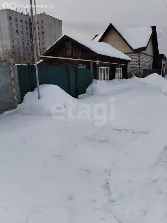 Дом в Шадринск, улица Щёткина (27 м) - Фото 1