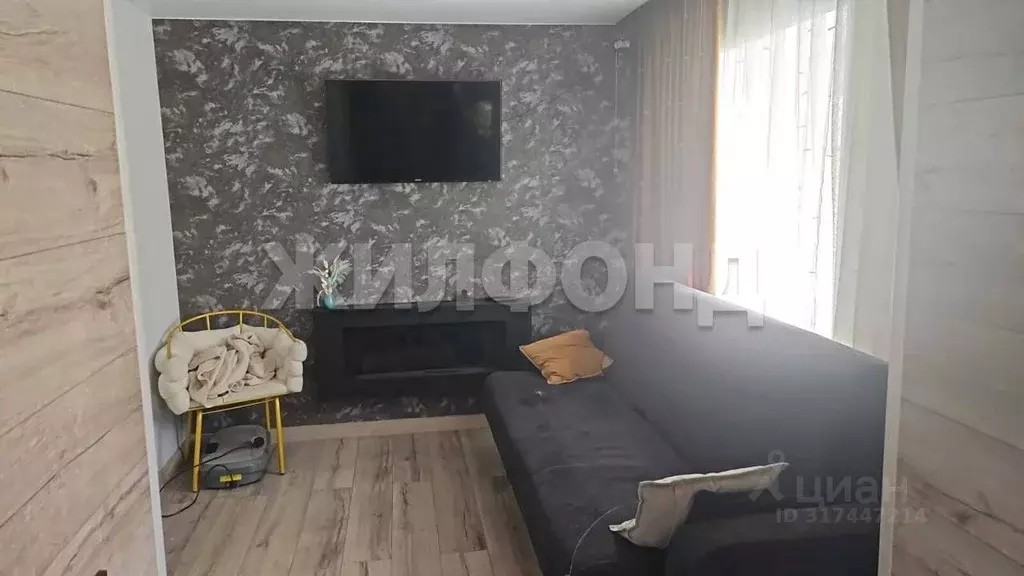 Дом в Новосибирская область, Новосибирский район, с. Ярково ул. ... - Фото 0