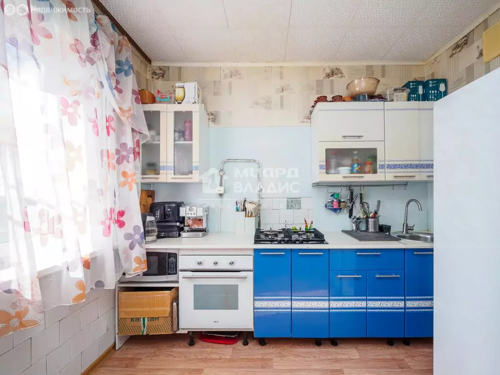 3-комнатная квартира: Омск, улица Володарского, 120 (63 м) - Фото 2