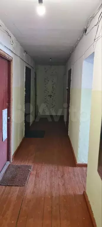 Комната 9 м в 6-к., 2/5 эт. - Фото 1