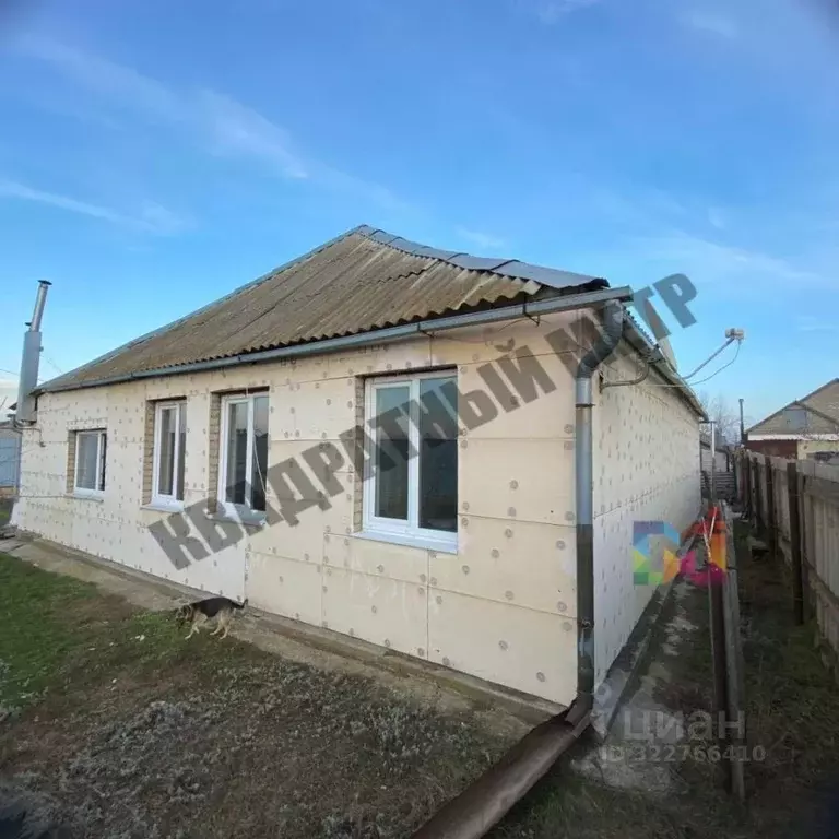 Дом в Калмыкия, Элиста Спортивная ул., 4 (116 м) - Фото 2