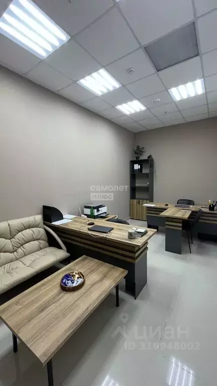 Офис в Ханты-Мансийский АО, Сургут ул. Маяковского, 27 (86 м) - Фото 0