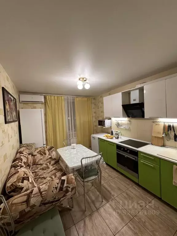 2-к кв. Московская область, Химки Молодежная ул., 78 (55.0 м) - Фото 1