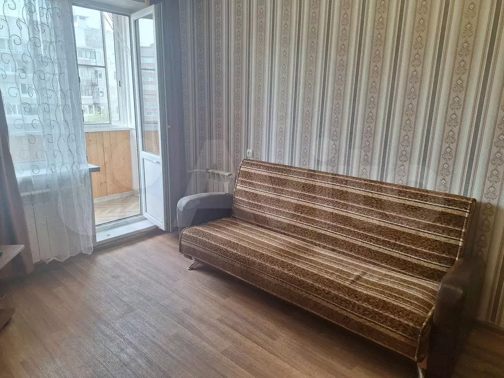 1-к. квартира, 32 м, 7/9 эт. - Фото 0