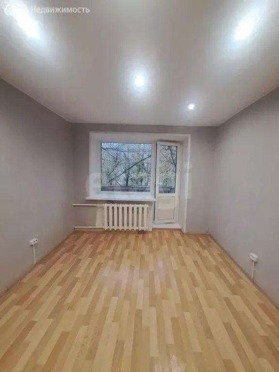 1к в 4-комнатной квартире (12 м) - Фото 2