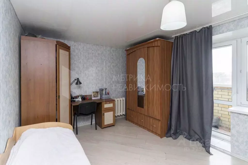 1-к кв. Тюменская область, Тюмень ул. Боровская, 33 (36.9 м) - Фото 1