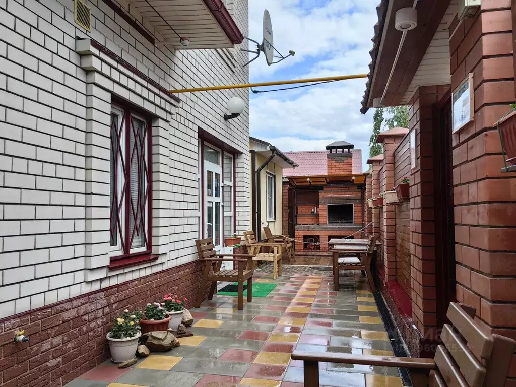 Дом в Волгоградская область, Волгоград Продольная ул., 118 (225 м) - Фото 2