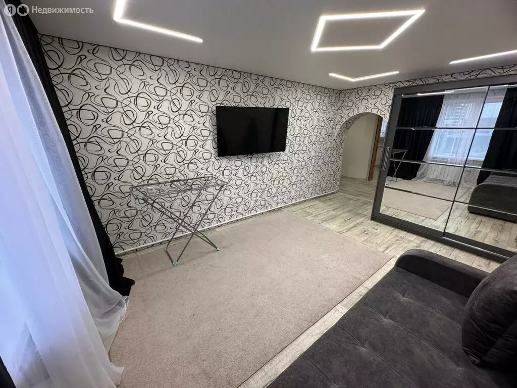 2-комнатная квартира: Туймазы, улица Щербакова, 5 (44 м) - Фото 1