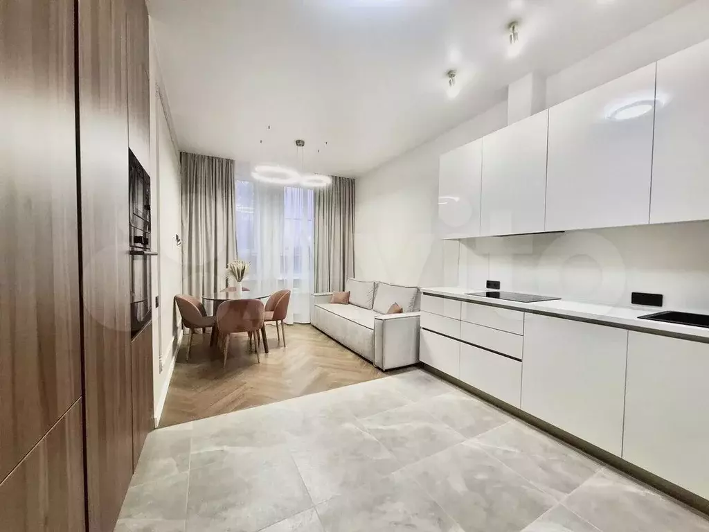 2-к. квартира, 60 м, 3/18 эт. - Фото 1