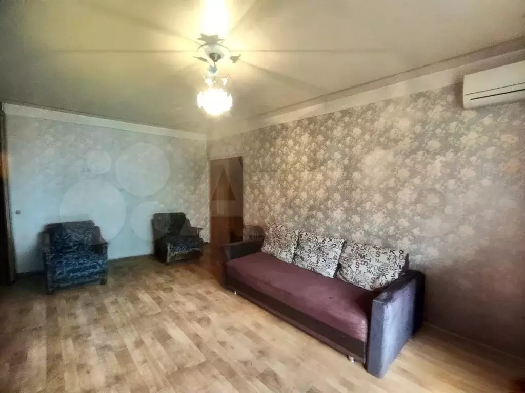 2-к. квартира, 54 м, 1/9 эт. - Фото 1