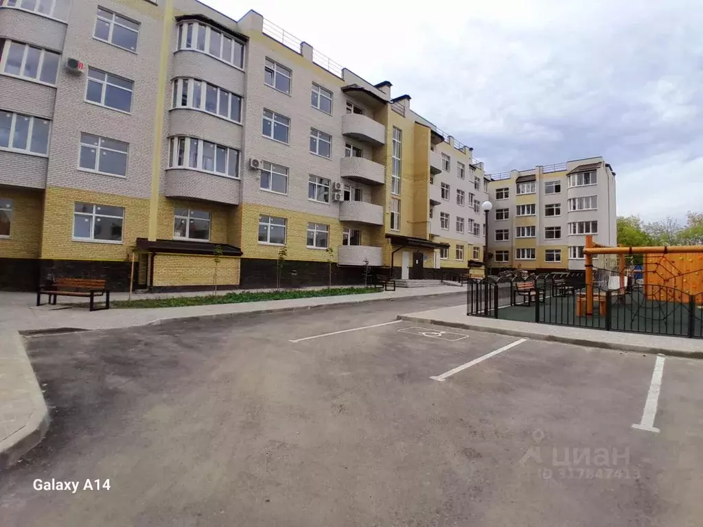 2-к кв. Ростовская область, Таганрог Кленовая ул., 26к5 (65.5 м) - Фото 1