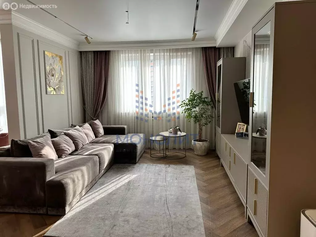 3-комнатная квартира: Одинцово, Сколковская улица, 1Б (80.8 м) - Фото 1